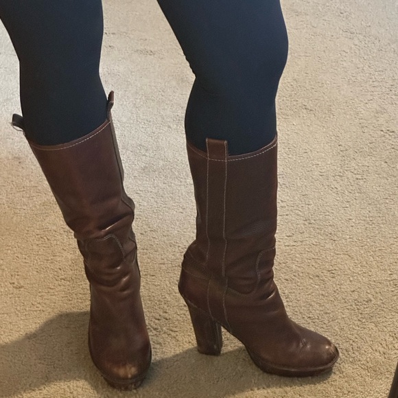 Frye Victoria mid distressed boots size 8.5 - Picture 11 of 15